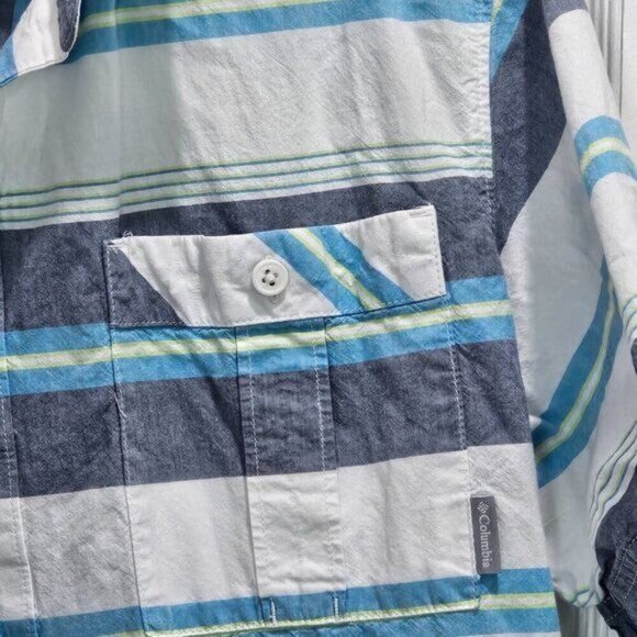 Columbia Men's Large Striped Short Sleeve Button-Up Shirt Blue White - Picture 4 of 12